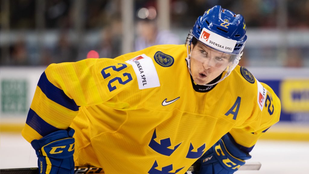 Isac Lundeström har spelat JVM för Sverige.