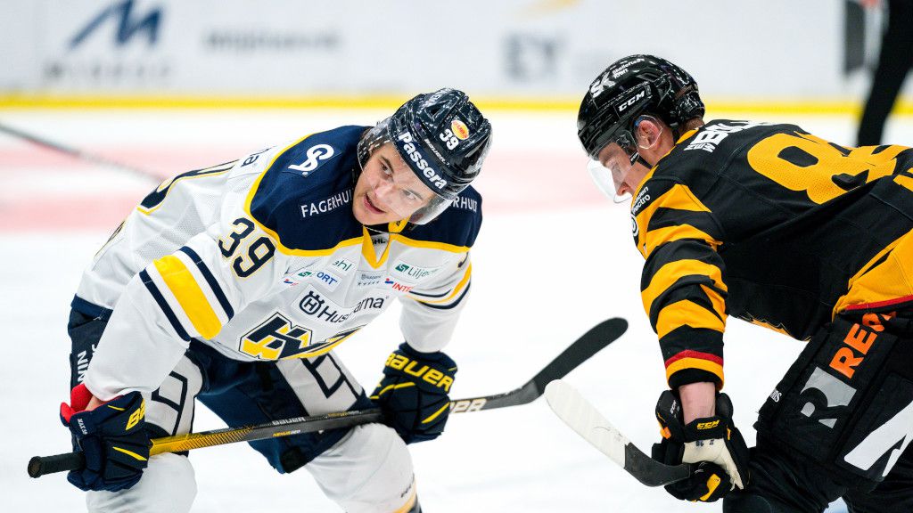 Max Wennlund stannar i HV71.