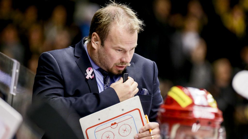 Sportchef Gradin håller låg profil.