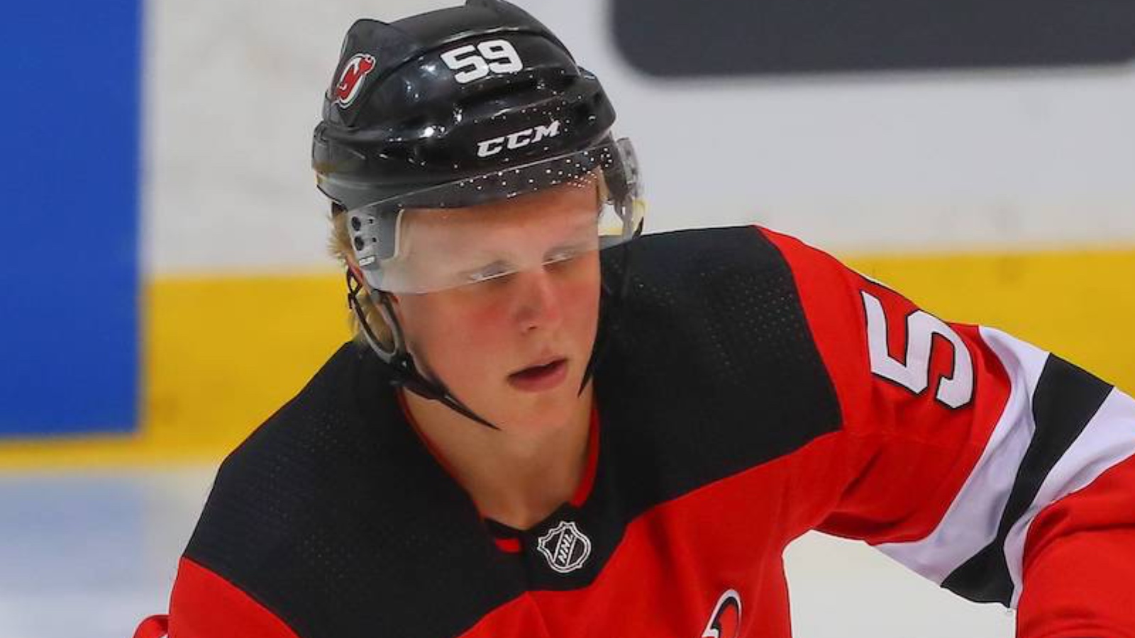 Fabian Zetterlund sprutar in po&auml;ng i AHL &ndash; i natt stod han f&ouml;r ett hattrick