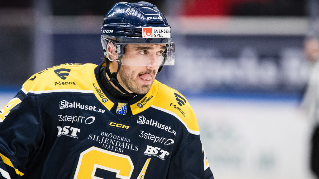 Jacob Dahlstr&ouml;m skriver nytt tv&aring;&aring;rskontrakt med SSK
