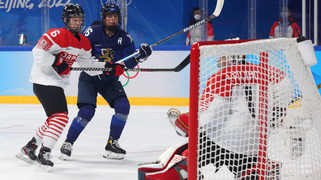 Petra Nieminen trem&aring;lsskytt i Finlands kvartfinalkross