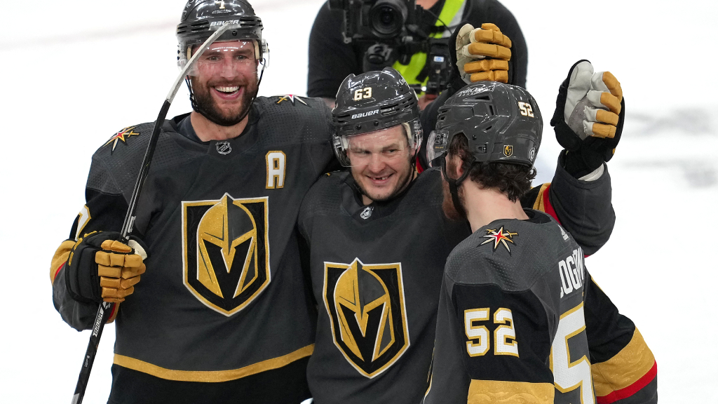 Jevgenij Dadonov hj&auml;lte f&ouml;r Vegas &ndash; efter trejdfiaskot
