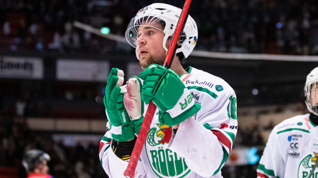 NHL-intresse f&ouml;r Lucas Ekest&aring;hl Jonsson