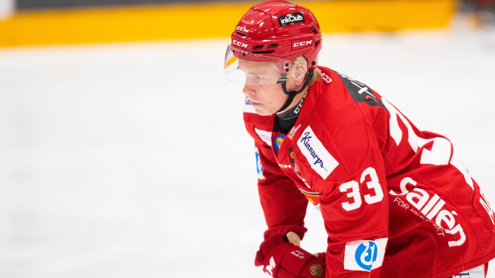Oskar Asplund f&ouml;rl&auml;nger med Almtuna