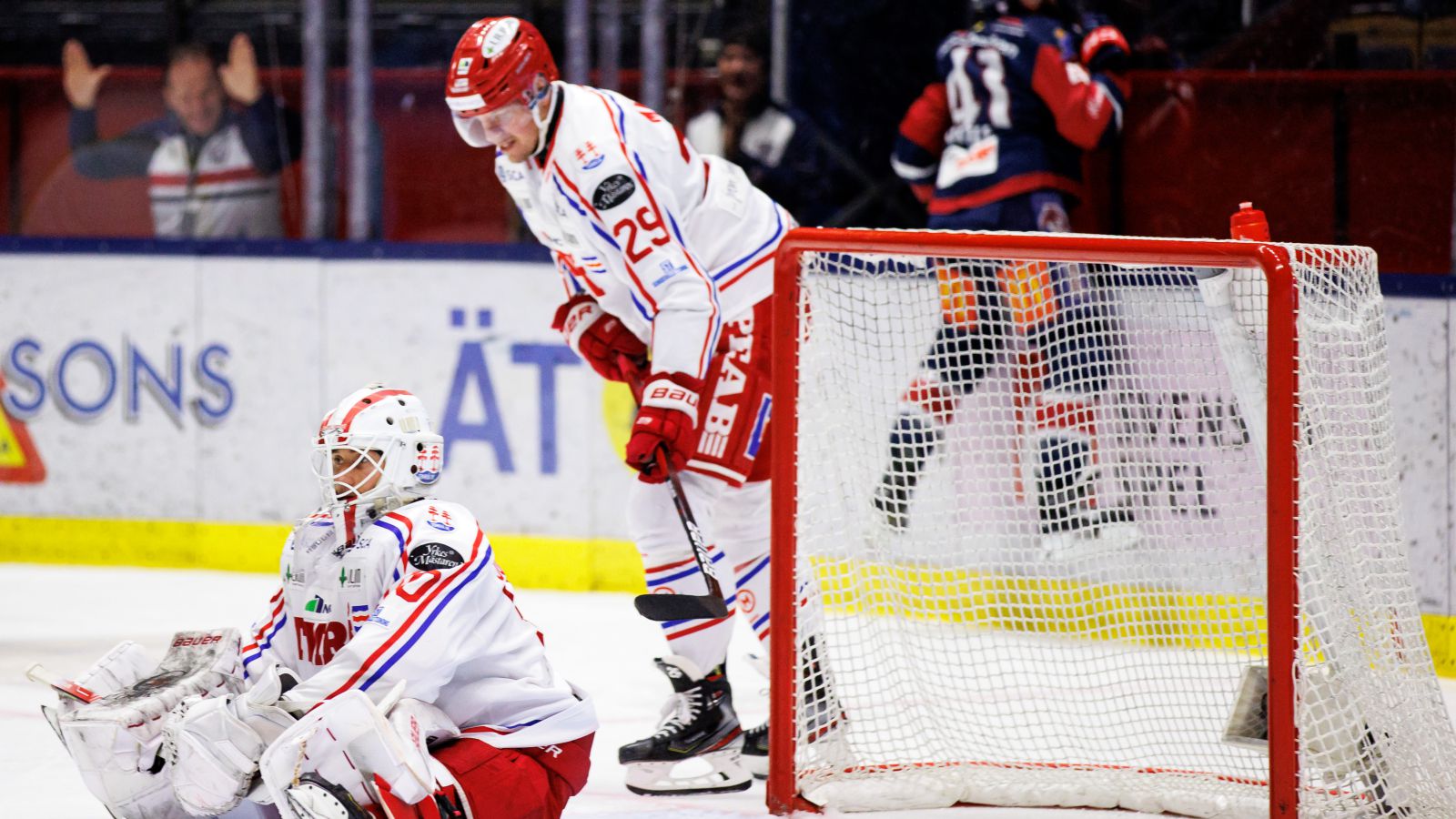 TV: "D&auml;rf&ouml;r &aring;ker Timr&aring; ur SHL"