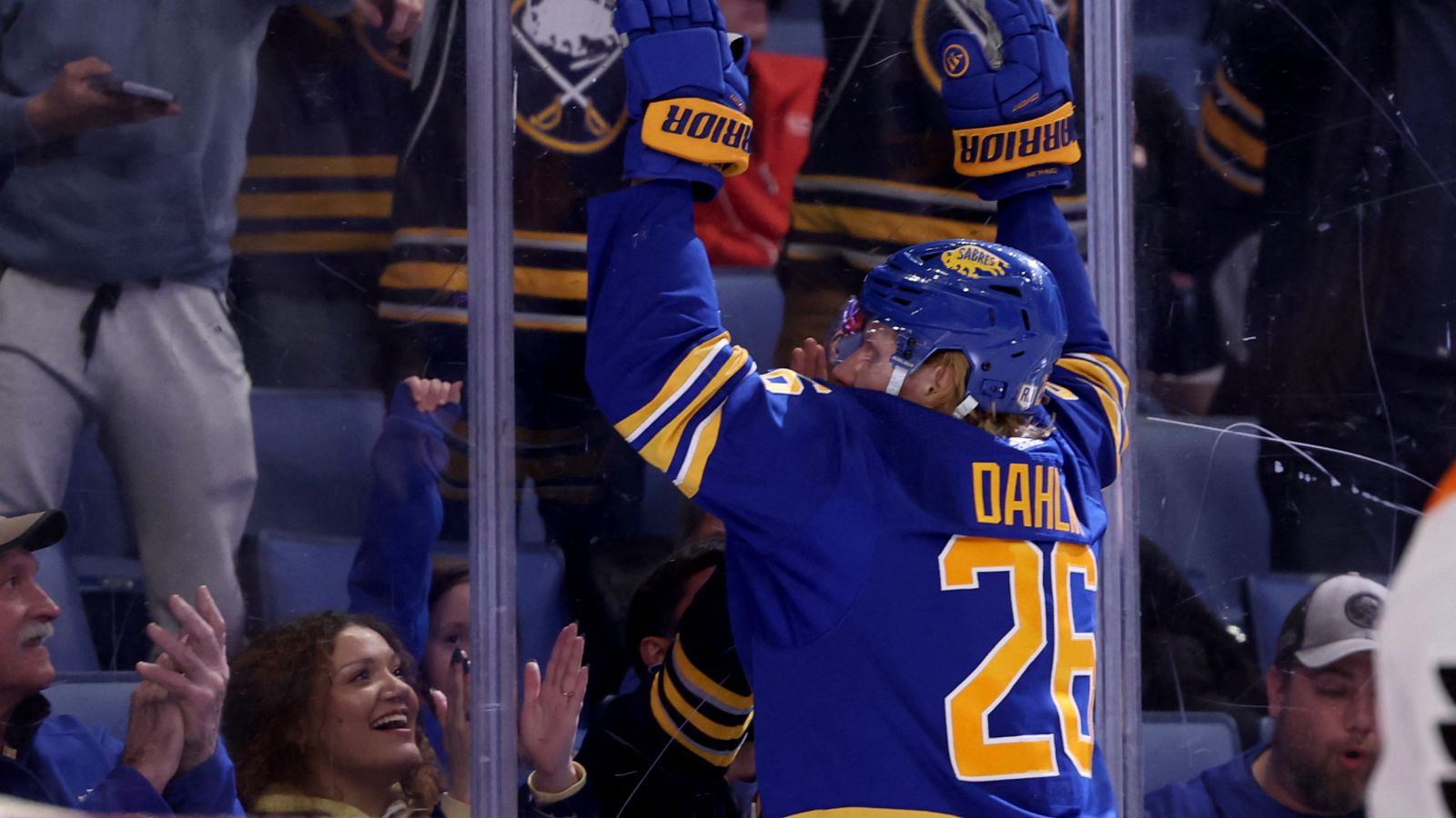 TV: De hetaste stj&auml;rnorna som kan f&ouml;rst&auml;rka Tre Kronor i VM
