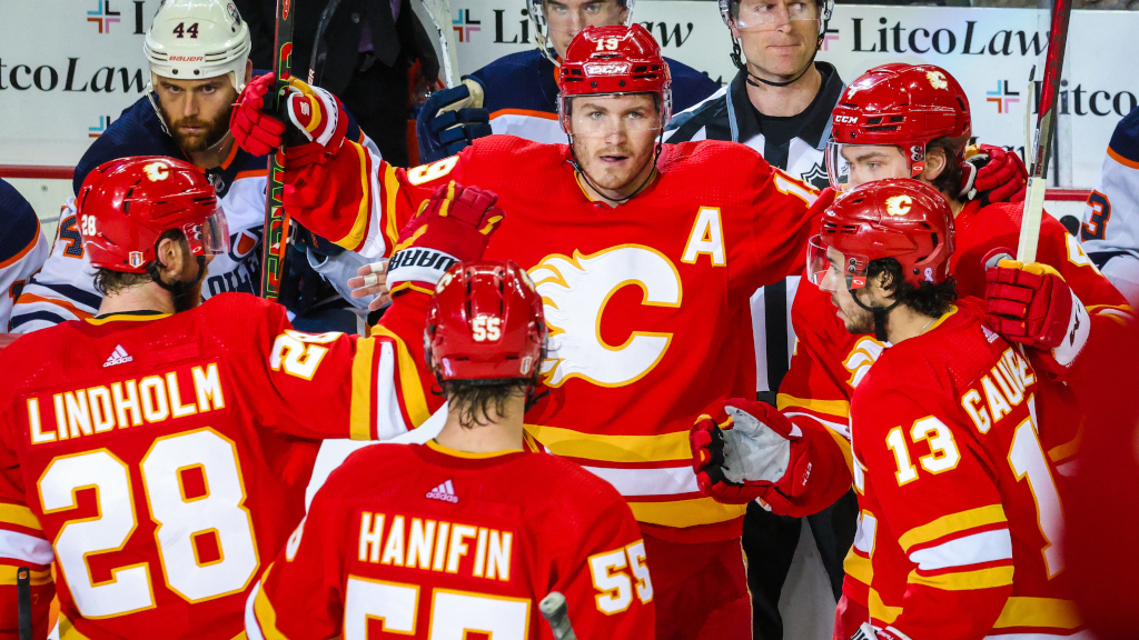 Calgary vann galna m&aring;lfesten i "Battle of Alberta"