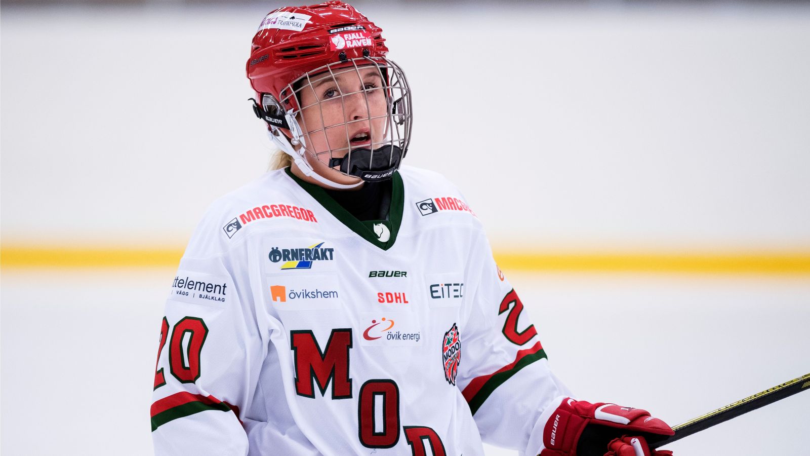 Ingen &aring;terkomst f&ouml;r Celine Tedenby &ndash; stannar i USA