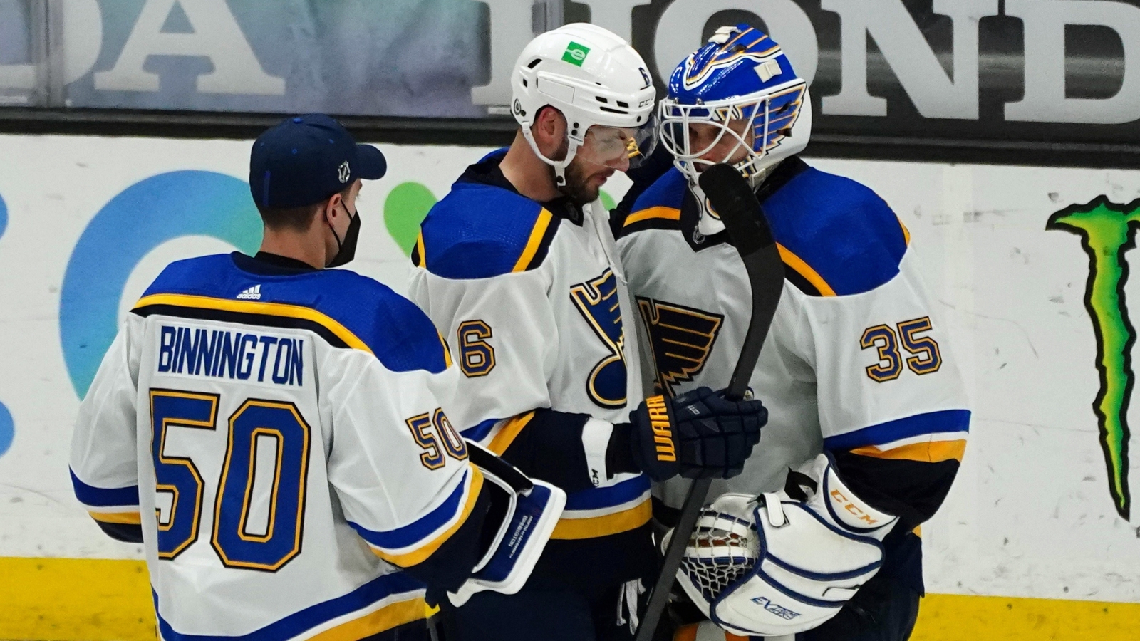 Jordan Binnington petas i Stanley Cup-premi&auml;ren