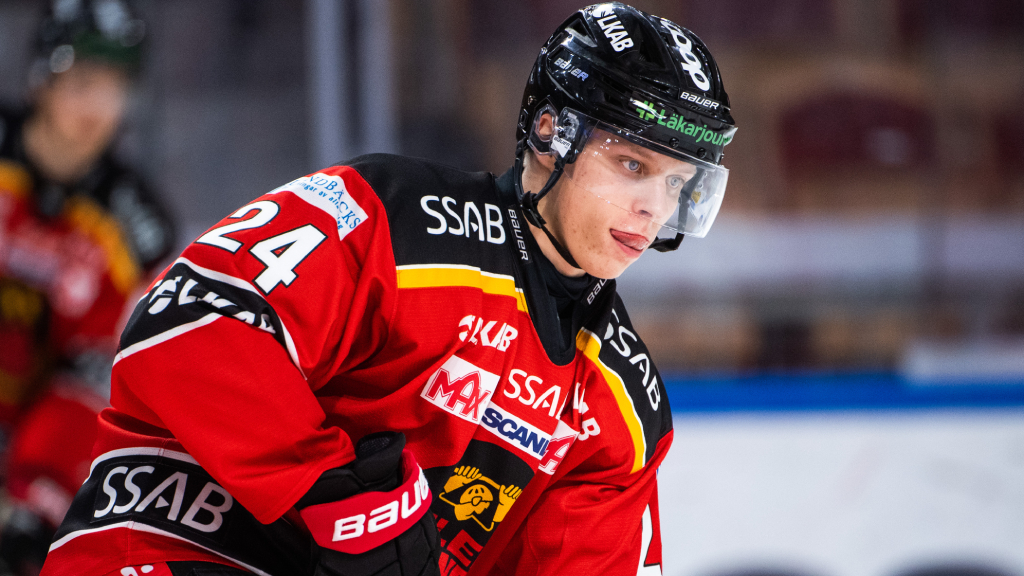 Oscar Tellstr&ouml;m klar f&ouml;r Mariestad i Hockeyettan