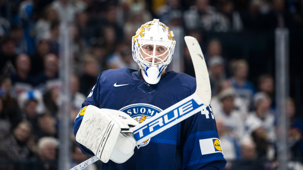 Juho Olkinoura skriver NHL-kontrakt med Detroit Red Wings