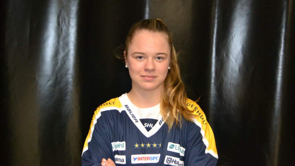 Mira Jung&aring;ker siktar mot toppen - trots stj&auml;rntappen: "Lite orolig"