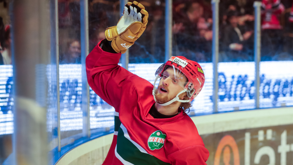 Agenten bekr&auml;ftar: Riley Woods stannar i MoDo
