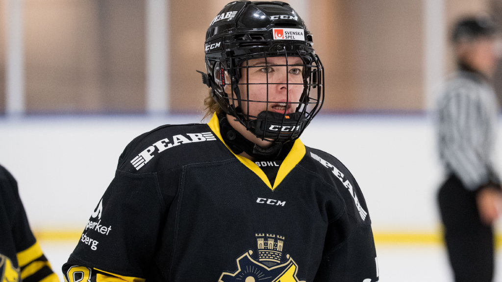 Saana Valkama f&ouml;rl&auml;nger kontraktet med AIK