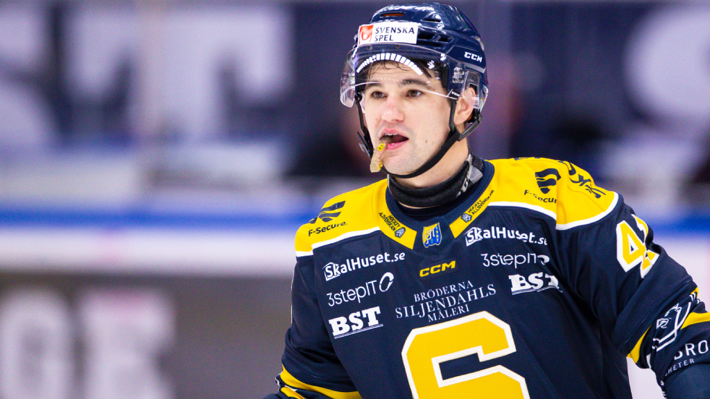 Colin Smith avslutar karri&auml;ren