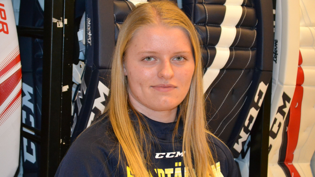 Avsl&ouml;jar: Klara Larsson klar f&ouml;r Leksand