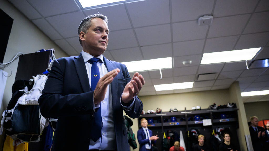 Tomas Mont&eacute;n: "T&aring;lamodet &auml;r helt avg&ouml;rande"