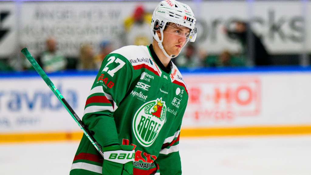 Linus Sj&ouml;din f&ouml;rl&auml;nger med R&ouml;gle