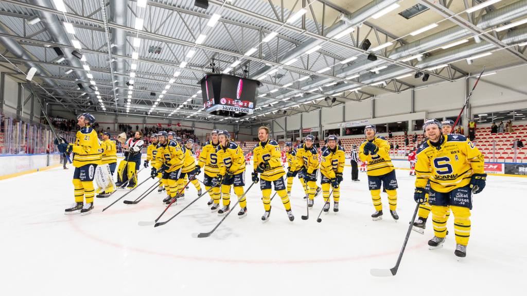 S&ouml;dert&auml;ljes skr&auml;ll &ndash; vann &ouml;ver &Ouml;rebro