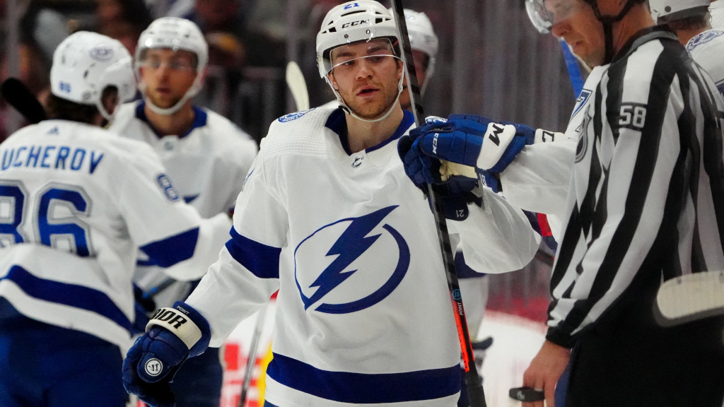 Brayden Point po&auml;ngr&auml;ddare och matchvinnare f&ouml;r Tampa Bay Lightning