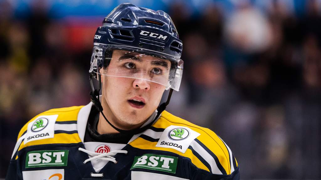 KLART: Lucas Carlsson skriver p&aring; f&ouml;r SSK