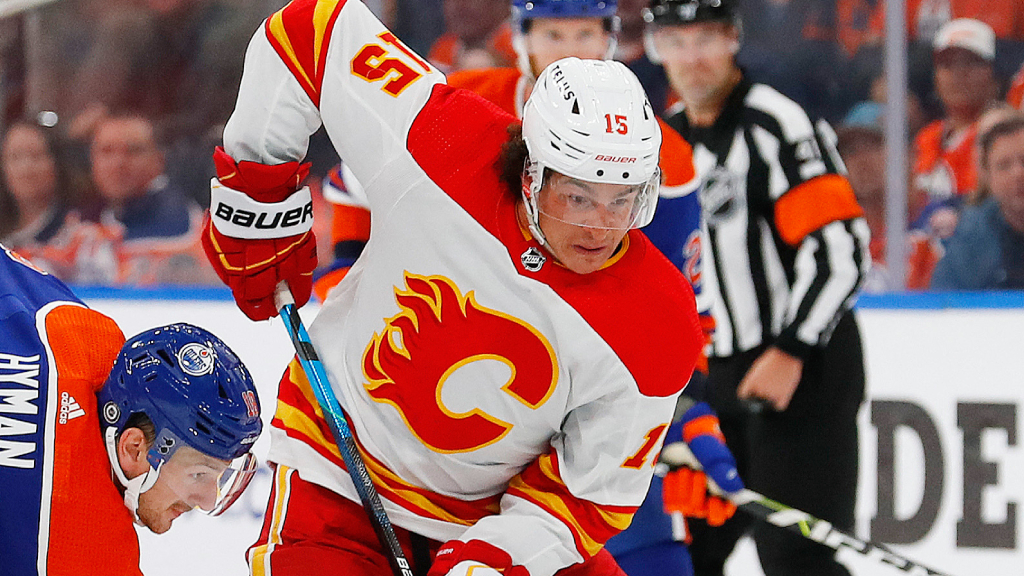 Sonny Milano sl&auml;pps fr&aring;n sin tryout med Calgary Flames