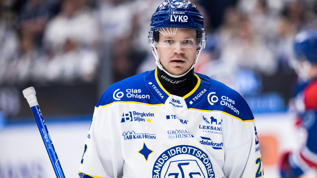 Tobias Ekberg l&aring;nas ut till LHC &ndash; &ouml;ver tre matcher