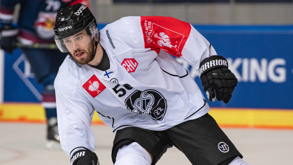 Simon Suoranta f&ouml;rl&auml;nger med V&auml;stervik