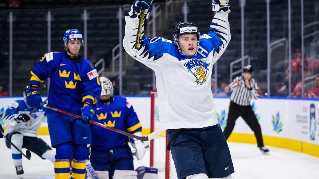 Juniorkronorna &ouml;verk&ouml;rda av Finland