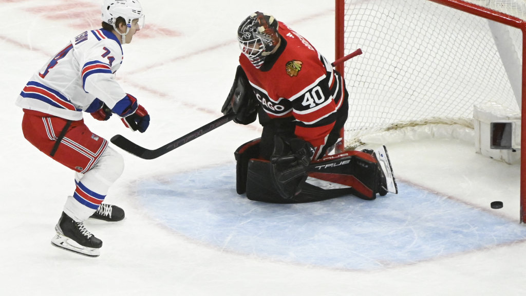 Patrick Kane och Jonathan Toews spelade sin 1 000:e match tillsammans &ndash; blev &ouml;verk&ouml;rda