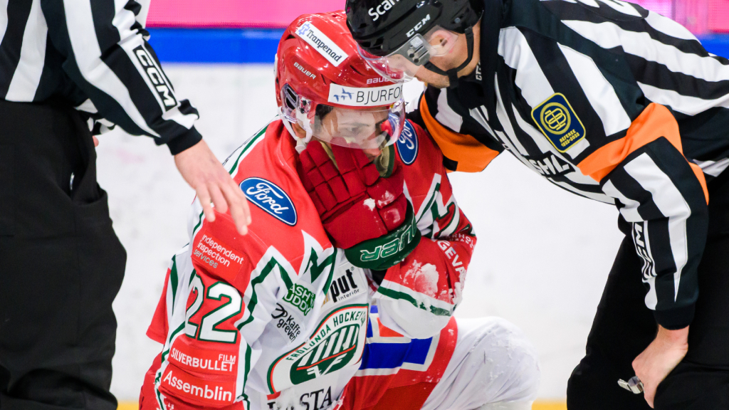 Linus N&auml;ss&eacute;n kliver av &ndash; fick ett skott i ansiktet