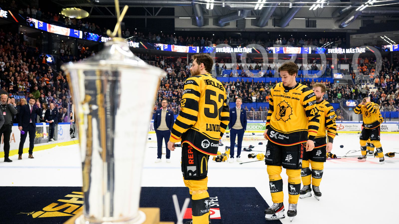 TV: "Det finns en guldtörst i den här staden"