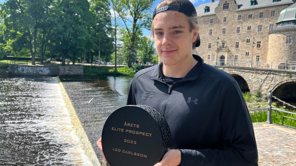 Leo Carlsson - vinnare av EliteProspects Award 2023