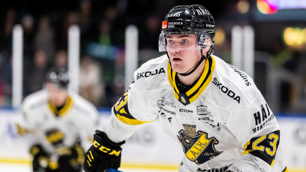 Christoffer Björk har tagit steget till AIK: "Ruggigt kul"