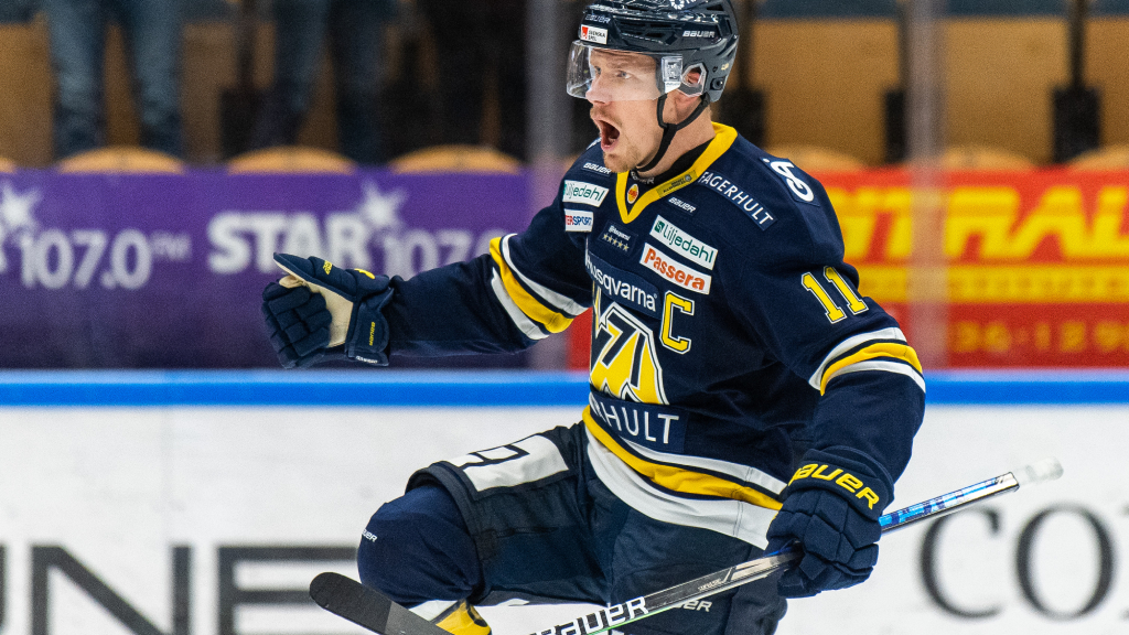 KLART: Simon Önerud återvänder till HV71: "Oerhört glad"