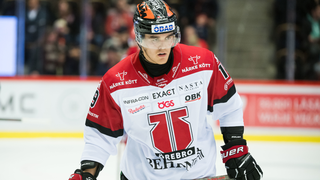 Axel Sundberg utanför ordinarie kedjor: "Besviken och frustrerad"
