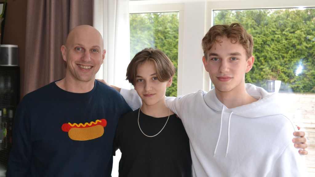 17årige Victor Eklund får debutera "Väldigt bra spelsinne"