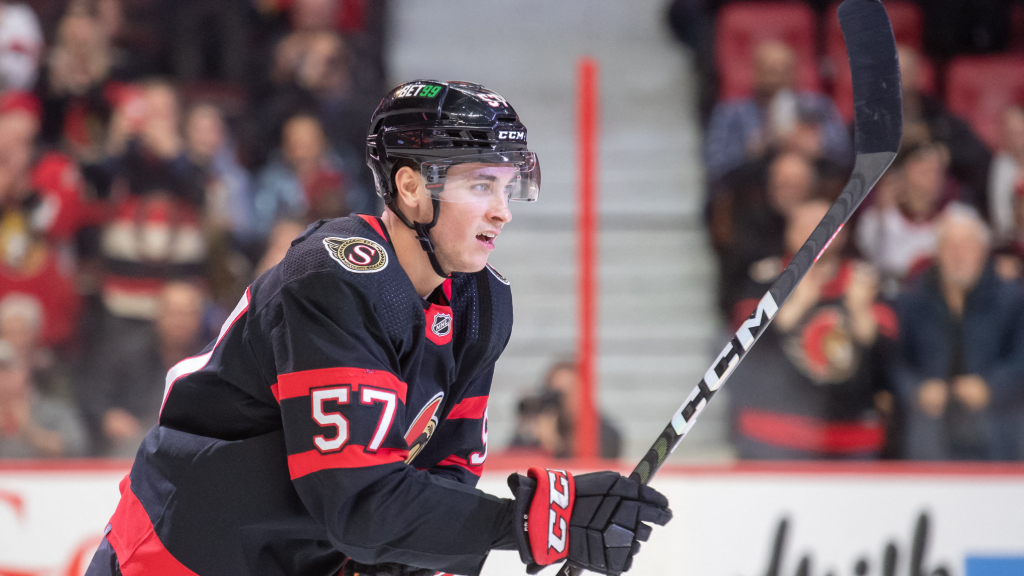 Shane Pinto skriver kontrakt med Ottawa – efter långa avstängningen