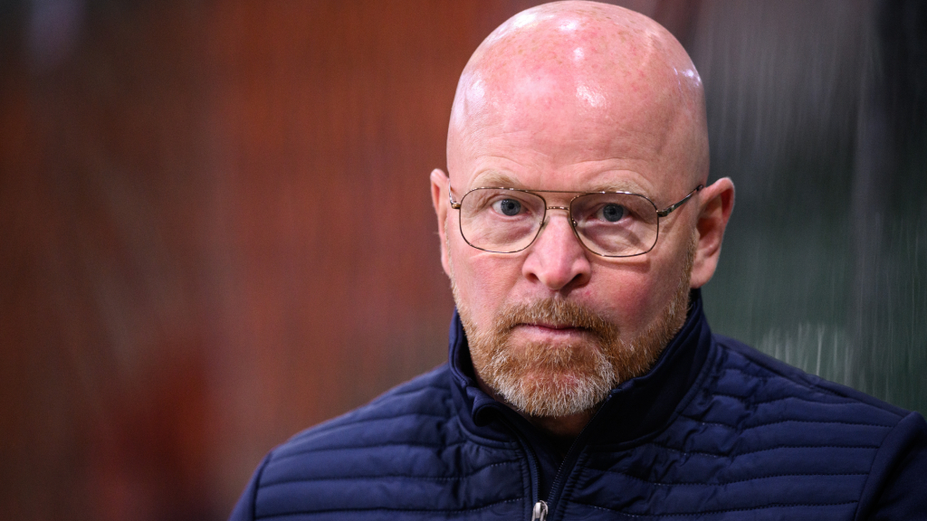 Johan Rosén fortsätter som förbundskapten: "Känns superspännande"