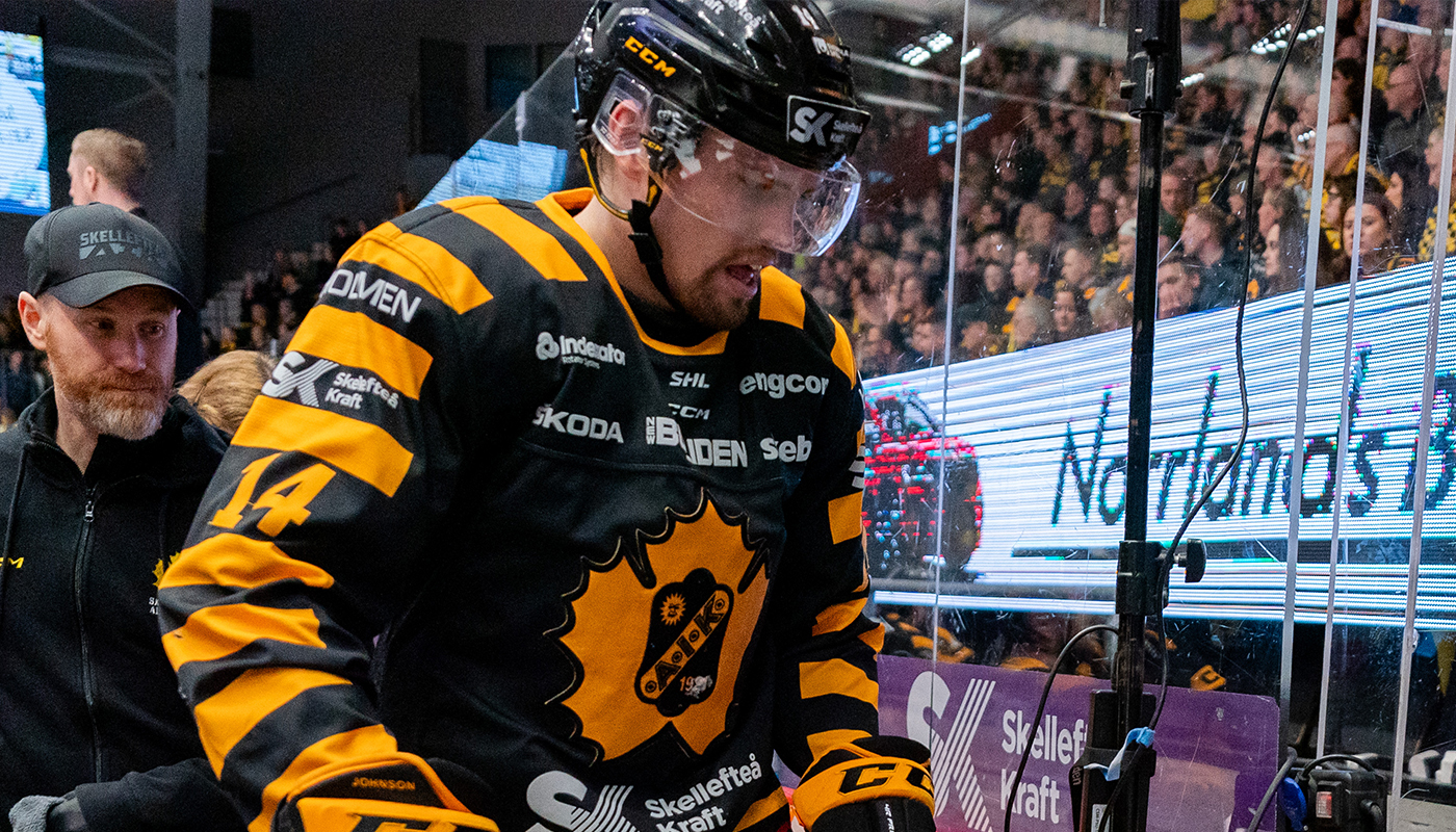 Glädjebesked för Skellefteå - Andreas Johnson på is efter smällen