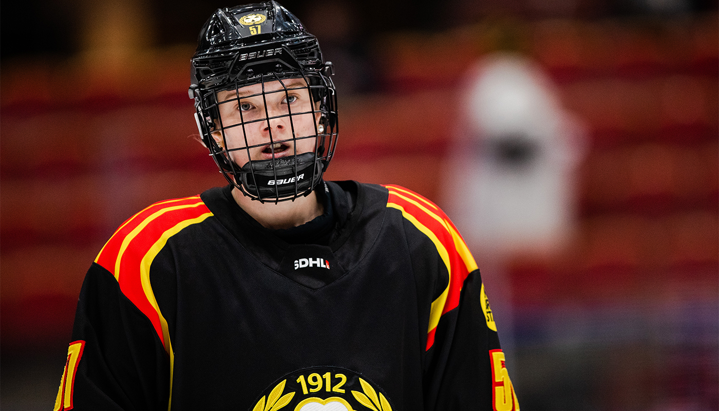 Maja Ålenius förlänger med Brynäs: "Potential att bli en toppback"