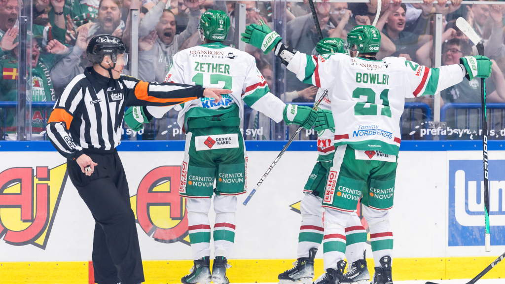 Simon Zethers första A-lagsmål – i semifinalen: "Det är glädje"