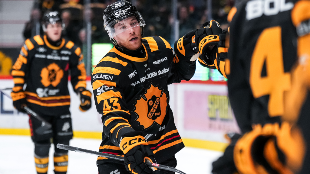 Filip Sandberg lämnar Skellefteå AIK