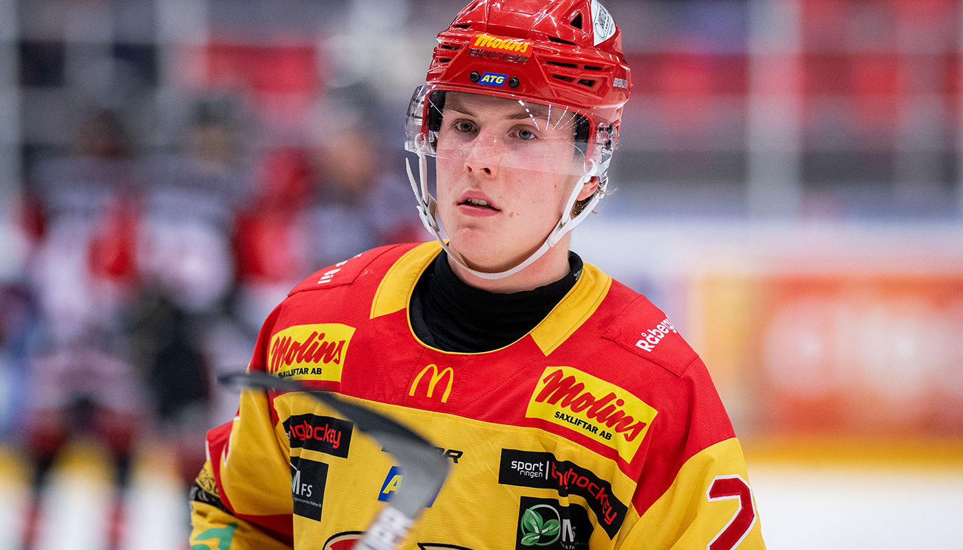 Efter kampen - Carl Sjöberg följer med Vimmerby upp