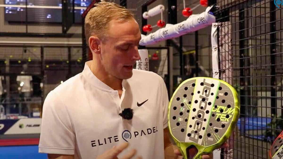 What is the best padel racket?