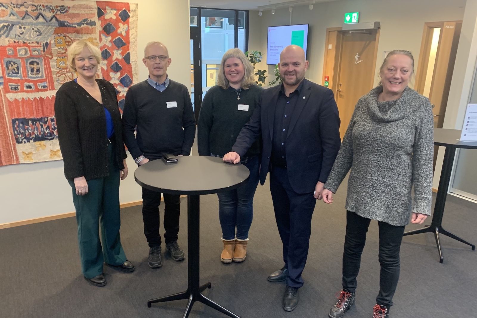 Skal få trygg ferdsel med hest inn i trafikkopplæringen: – Det handler ikke om motvilje, men om manglende bevissthet