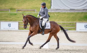 Oppdretter Kady Besseberg: – Drivkraften i min avl er at jeg kan ri selv