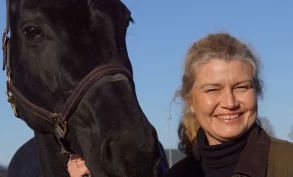 Har et mål om en sertifiseringsordning for landets rideskoler