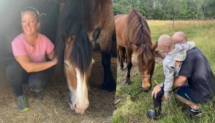 Hestene ga Nina livet tilbake – nå hjelper de andre